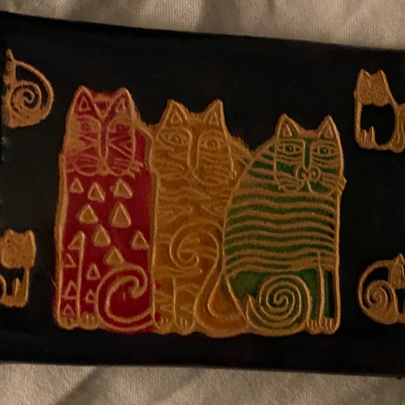 Matching Cat Wallet with Key Holder - Picture 8 of 10